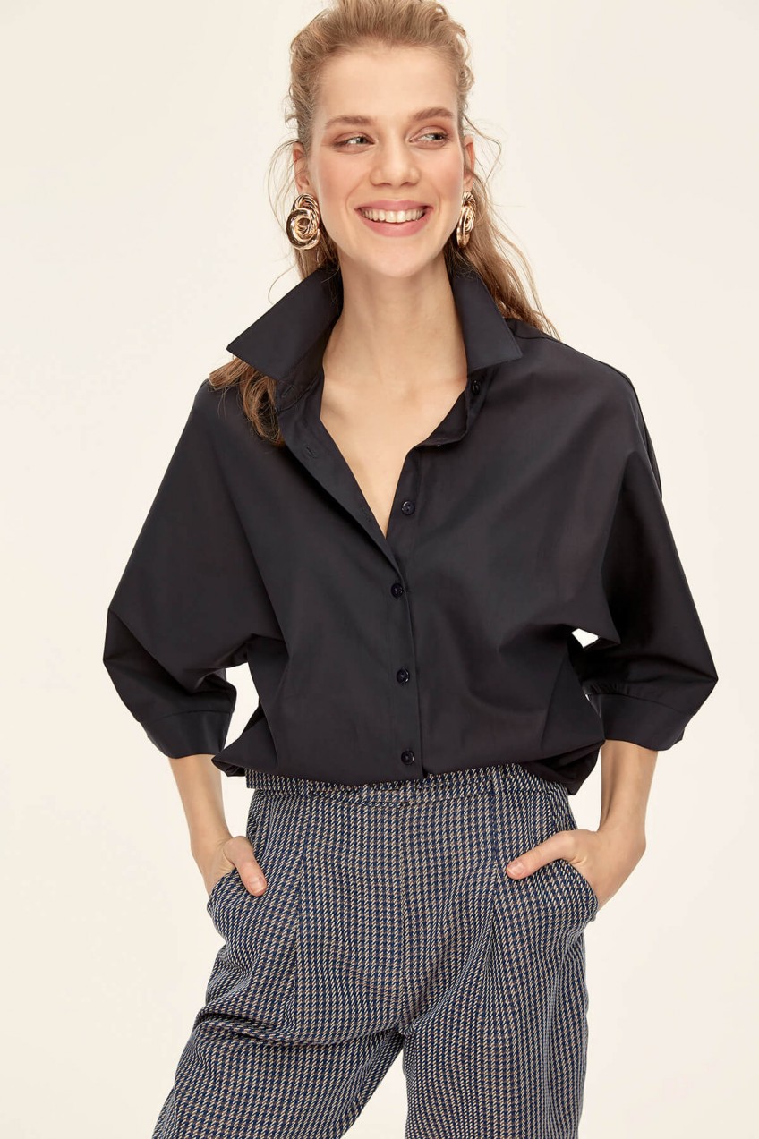 Trendyol Navy Blue Classic Shirt
