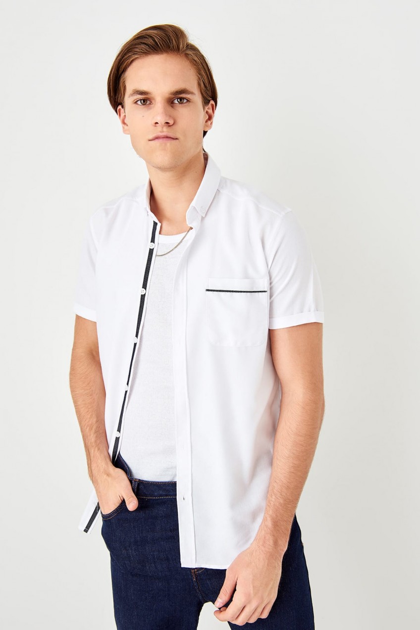 Trendyol White male Slim Fit short sleeve single pocket pocket top Extruter Shirt