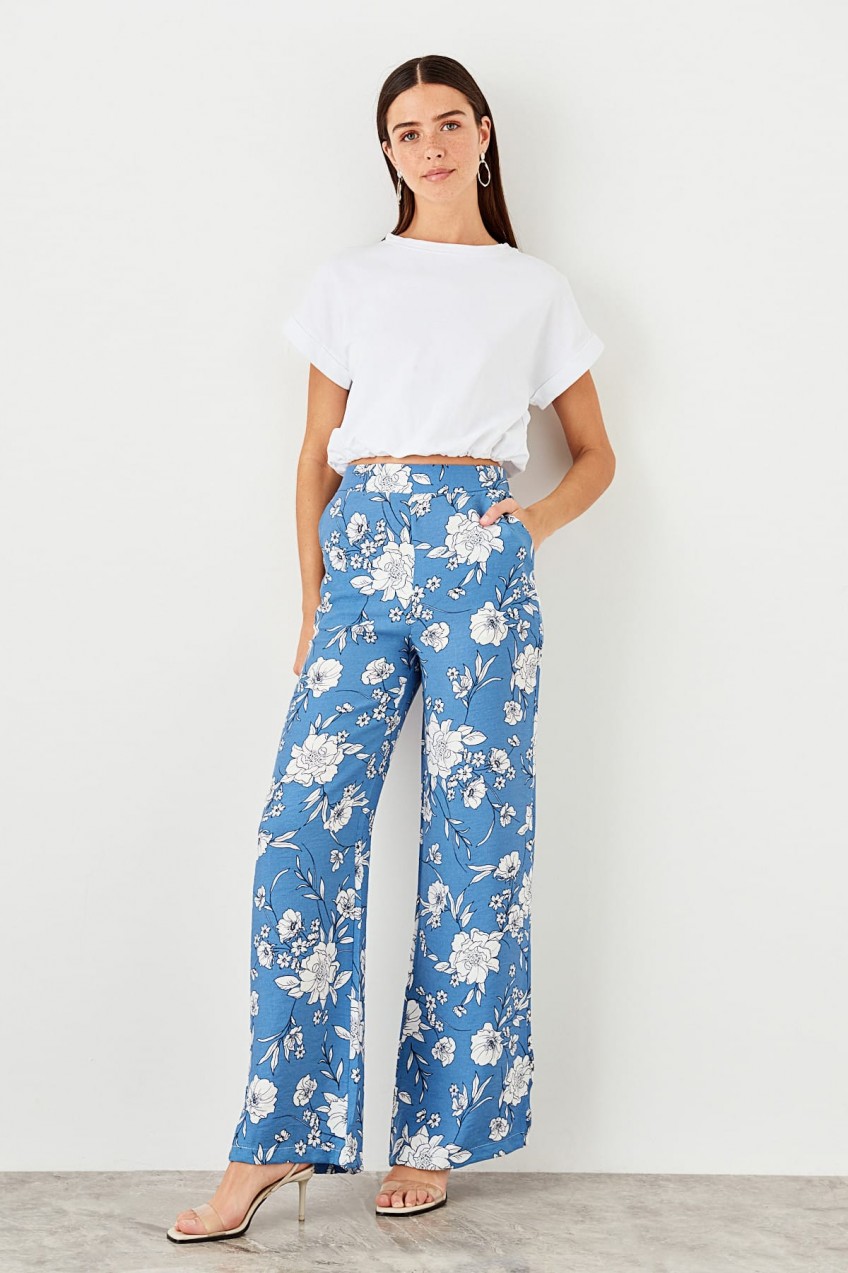 Trendyol Indigo Floral Patterned trousers