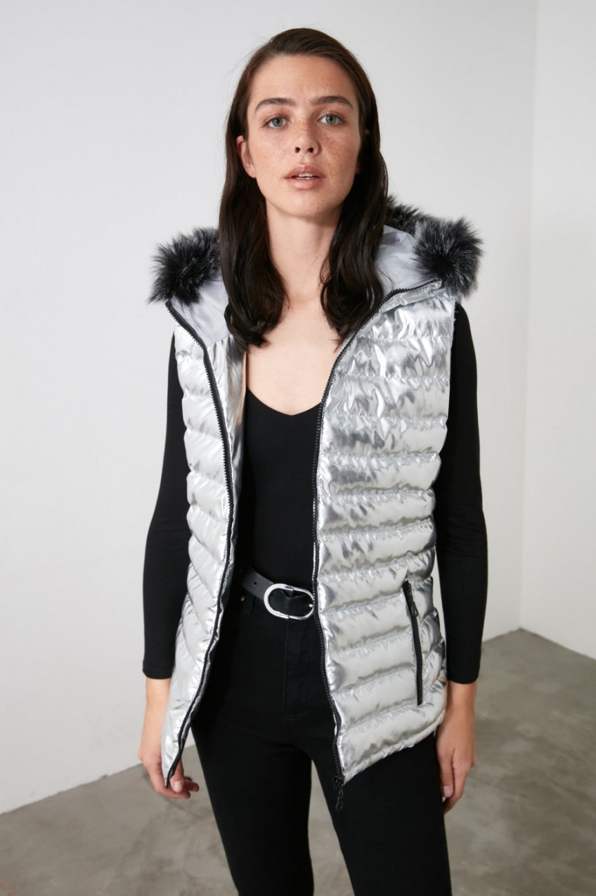 Trendyol Silver Hooded Shiny Inflatable Vest