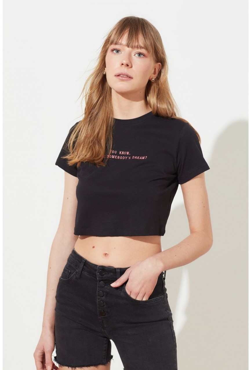 Trendyol Black Embroidered Crop Knitted T-Shirt