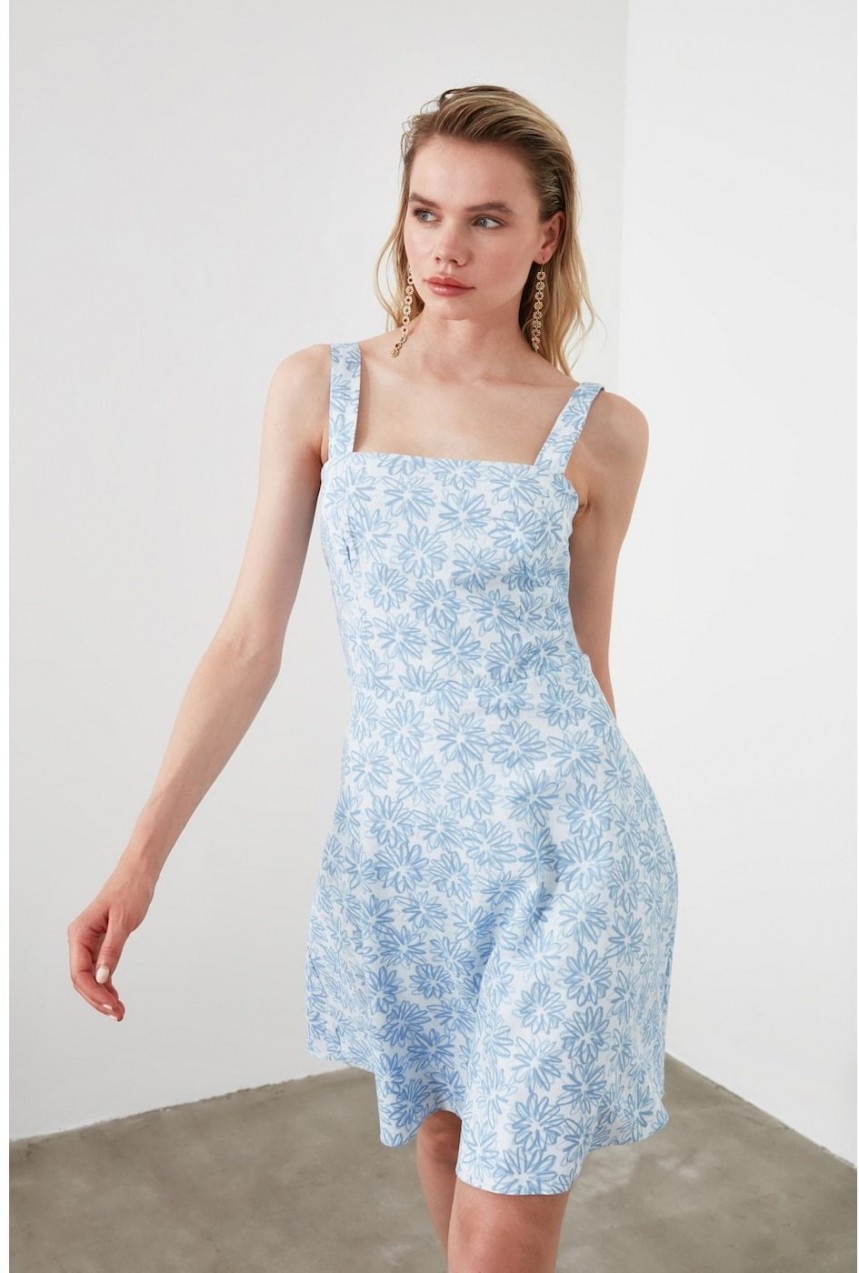 Trendyol Kék virágos mintás hátsó dekoltázs ruha