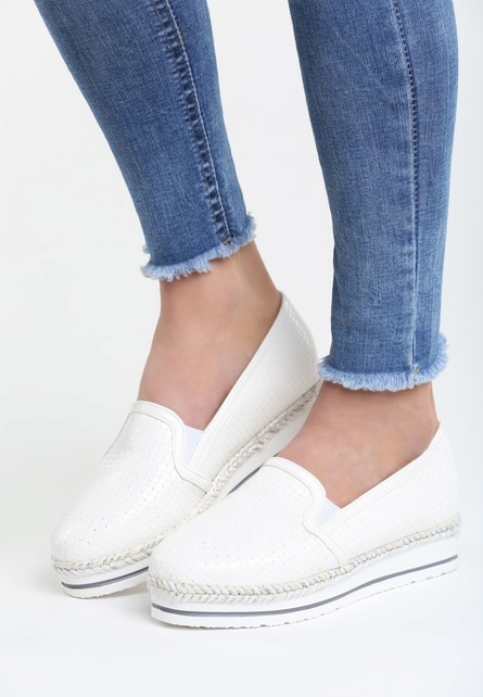 Jesen fehér slip-on tornacipő
