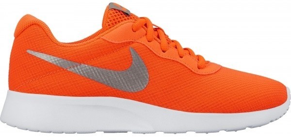 Nike TANJUN SE SHOE W narancssárga 8.5 - Női lifestyle cipő