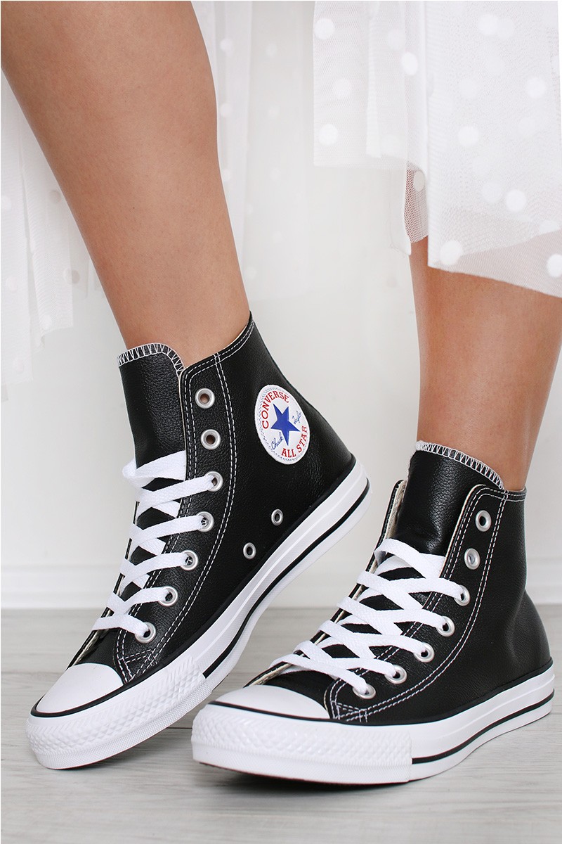 Fekete női magas tornacipő Chuck Taylor All Star