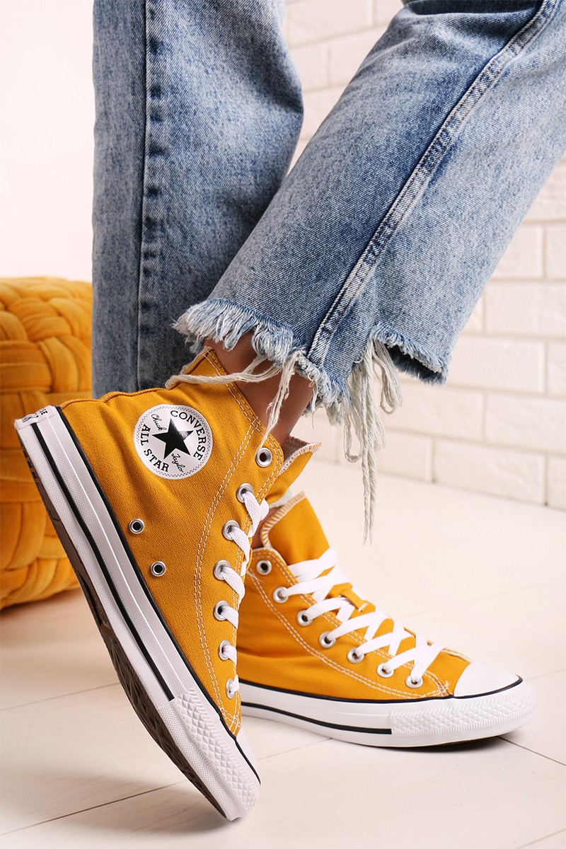 Sárga magasszárú tornacipő Chuck Taylor All Star Seasonal Color