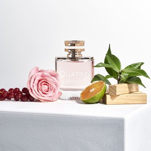 Boucheron Quatre Pour Femme - EDP 2 ml - odstřik s rozprašovačem galéria