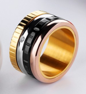 Troli Négy színű acél gyűrű 51 mm galéria