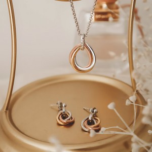 Hot Diamonds Ezüst gyémánt fülbevaló Trio DE644 galéria