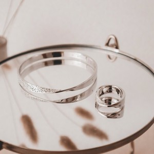 Hot Diamonds Ezüst gyémánt gyűrű  Quest DR219 50 mm galéria