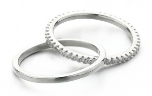 MOISS Időtlen dupla gyűrű cirkónium kövekkel R000211 49 mm galéria