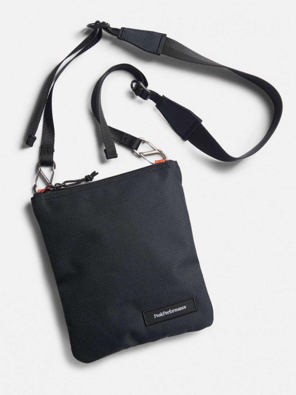 Crossbody Peak Performance Shoulder Bag