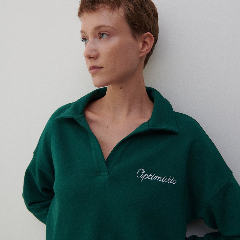 Reserved - Kapucnis pulóver hímzett felirattal - Zöld