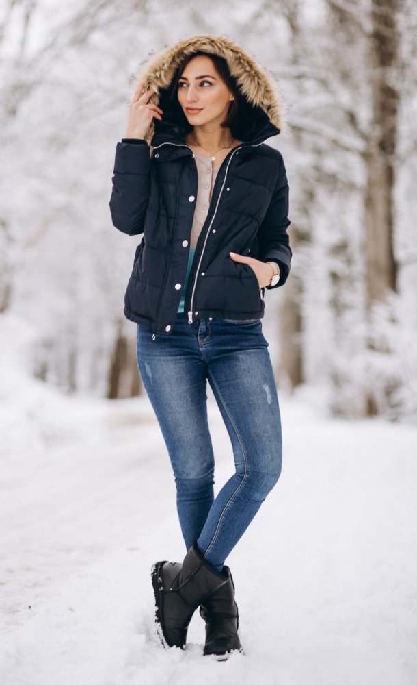 Sötétkék steppelt dzseki